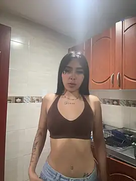 scarlett pinkk1 online show from February 18, 5:06 am