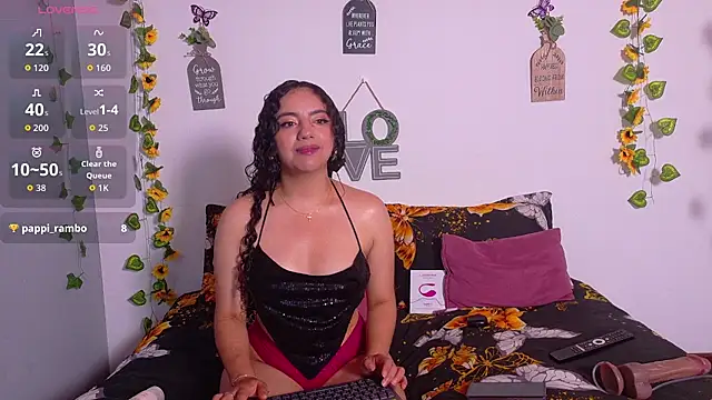 emiily curly online show from July 9, 11:56 am