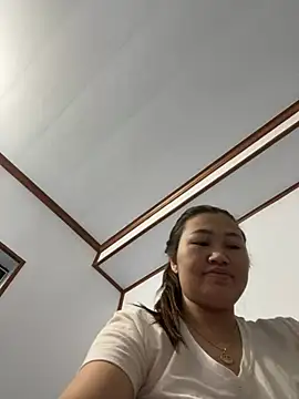 Puka2001 online show from March 5, 1:29 pm