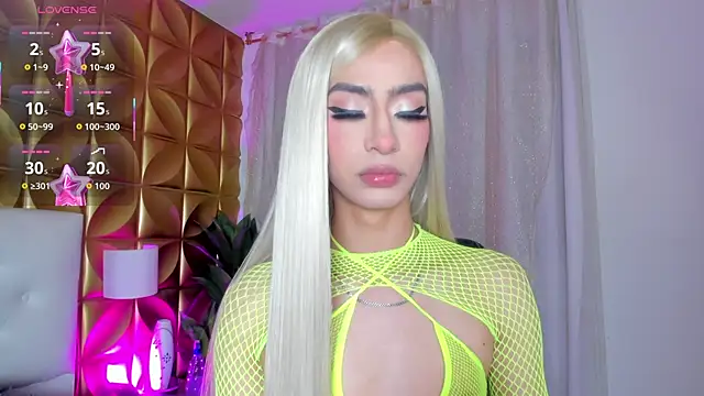 Martina Sky  online show from February 17, 4:01 am