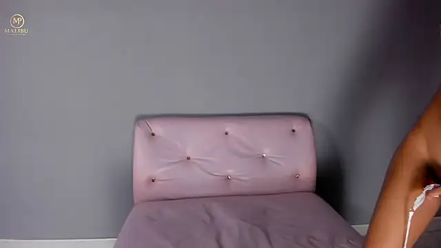  Sweet Vicky  online show from May 1, 9:07 pm