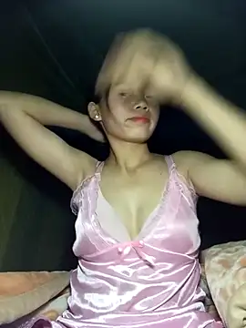 derylove  online show from February 3, 3:39 pm