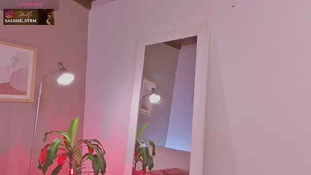 SalomeStorm  online show from June 29, 8:52 pm