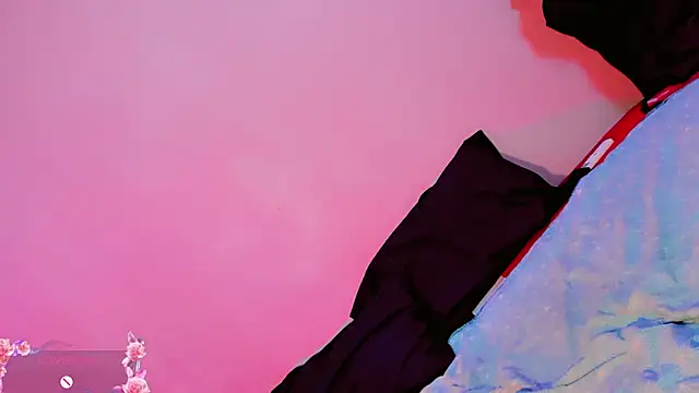 zoe rous2 online show from March 14, 1:23 pm