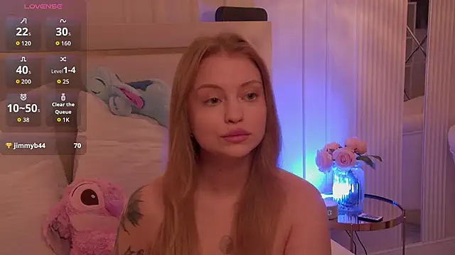 MollyHilton online show from February 4, 6:49 am