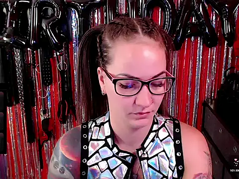  MissJaneWarren  online show from July 10, 9:10 am