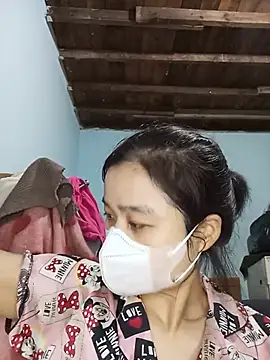 Daisy-lusia2026 online show from July 1, 2:49 pm