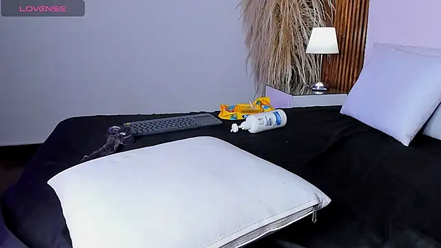  Cherry fox online show from July 24, 1:53 pm