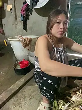 Emxinhka1 online show from March 17, 7:45 am