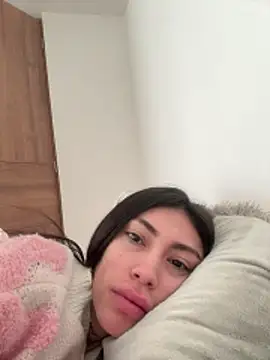 Bonny Eva online show from June 5, 5:19 pm