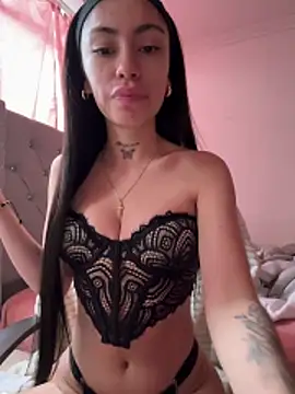 Bonny Eva online show from May 1, 4:10 pm