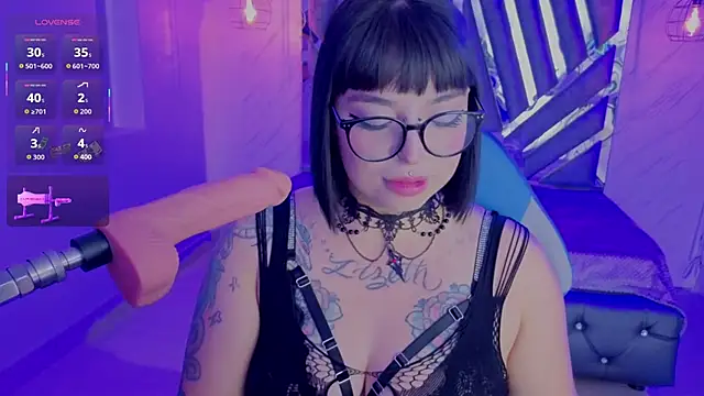  Vermell  online show from February 9, 8:22 pm