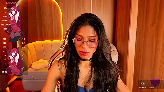 Alina b  online show from June 26, 7:59 pm