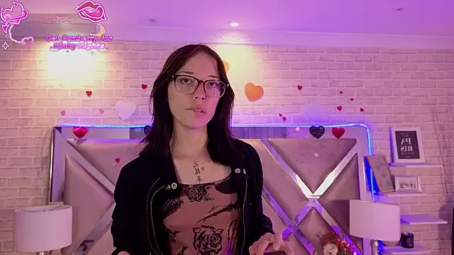 HarperrWest online show from March 14, 2:29 pm