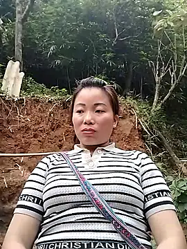 Ella-aa online show from February 25, 9:30 am