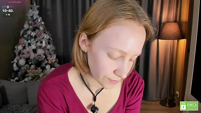 Cutie Ellis online show from May 5, 9:34 am