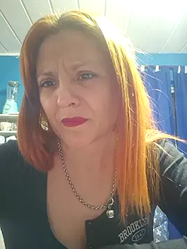 dullsecitalove25 online show from May 23, 3:16 am