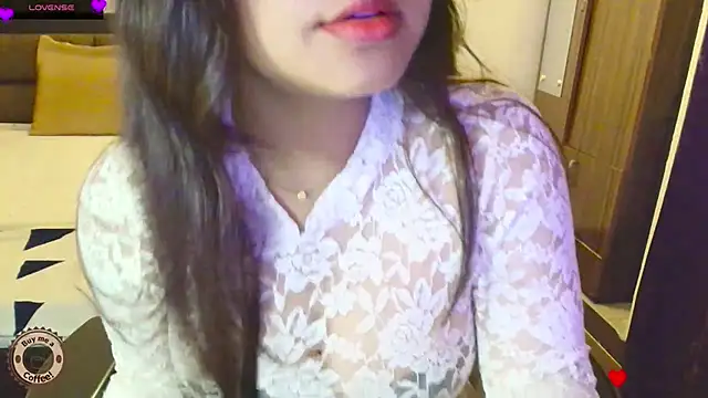 Yara-143 online show from June 26, 5:47 pm