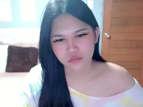 alianabrooks online show from May 10, 10:34 pm