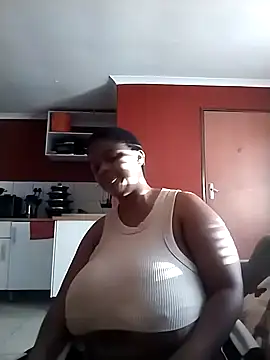 PrettyLisa26 online show from June 15, 2:28 pm