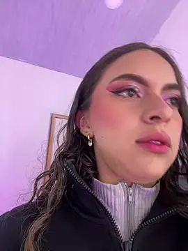 Annie bonnie  online show from July 2, 11:38 am