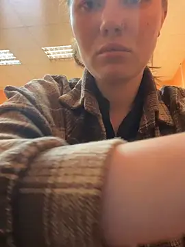 AsynaYuuki online show from February 28, 11:09 am