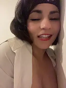 eva luz online show from June 26, 8:21 pm