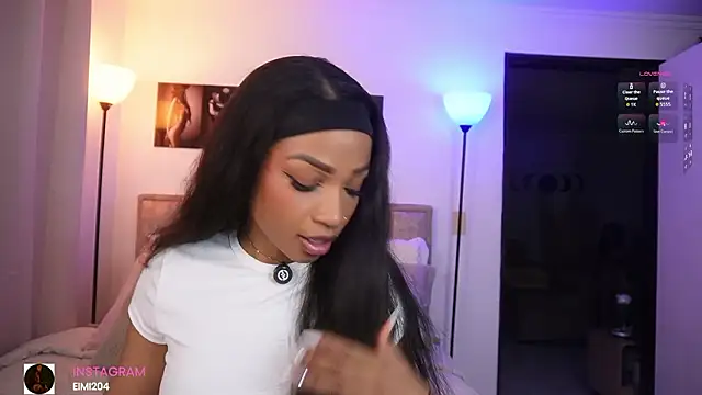 eimi spacee online show from March 6, 1:55 am