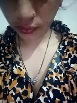 khushi rawat online show from March 15, 3:47 pm