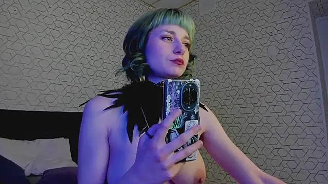 Scarle Whisper online show from May 11, 4:04 pm