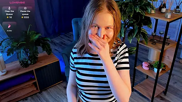 CleliaRostek online show from March 13, 8:48 am