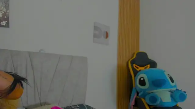 alix pretty18 online show from March 10, 5:28 pm