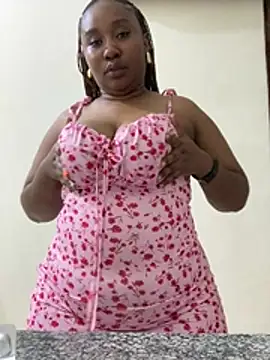 MeekyCurvyAss online show from March 13, 8:21 pm