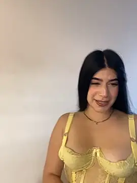  HannahFox  online show from February 9, 10:23 pm