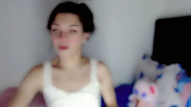 NathalialLooes online show from July 2, 6:58 pm