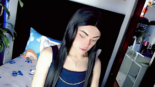 NathalialLooes online show from July 25, 4:41 am