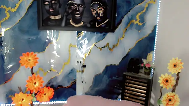 NathalialLooes online show from June 11, 4:53 am