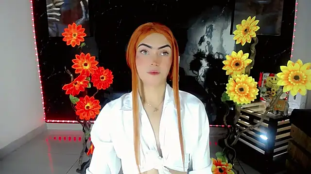NathalialLooes online show from June 6, 9:21 pm