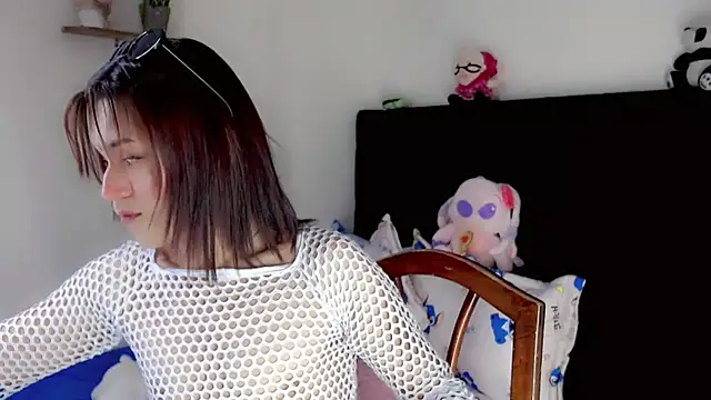 NathalialLooes online show from July 3, 9:54 pm