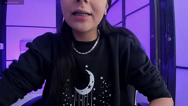 KarelyMitchel online show from February 7, 2:32 pm