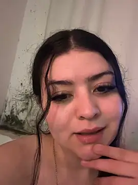 lolaaculaa online show from July 27, 11:24 pm