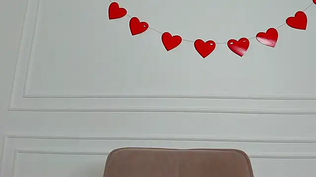 lunahush online show from March 9, 2:15 am