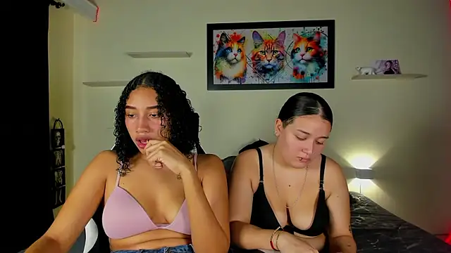 meredit cris23 online show from March 19, 3:38 pm