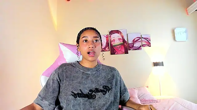 meredit cris23 online show from March 15, 6:10 pm