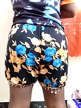 ShatraKaleesi online show from February 3, 6:40 am