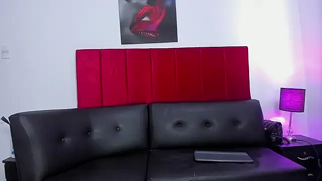 ThiagoKarla online show from March 9, 7:17 pm