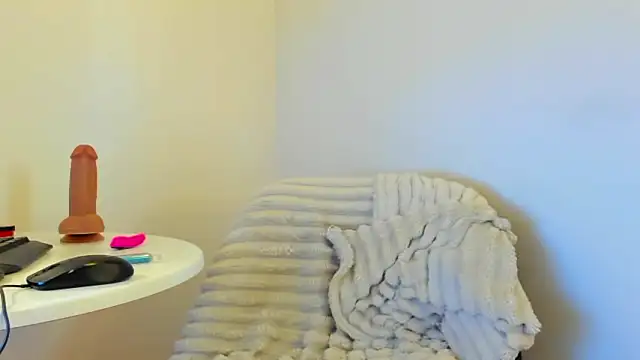 Lesyalisss online show from March 12, 6:27 am