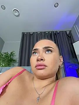 MonicaWestt online show from April 30, 7:13 am