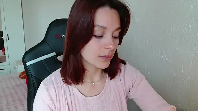 Eva Avea online show from May 5, 9:34 am