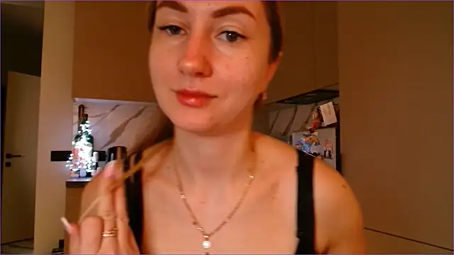 BluueSilk online show from March 18, 6:40 am